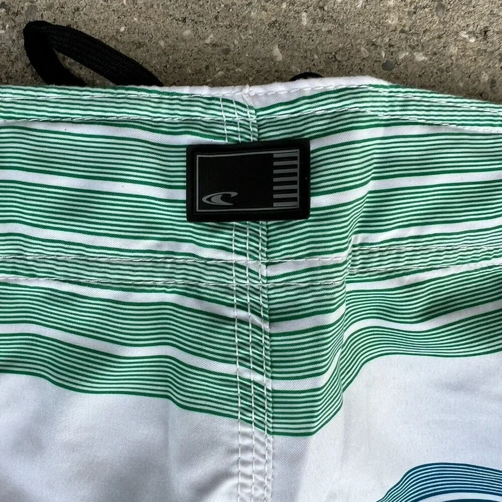 O Neill Boardshorts Mens 32 Swim Trunks‎ Bathing Suit Surf Beach
